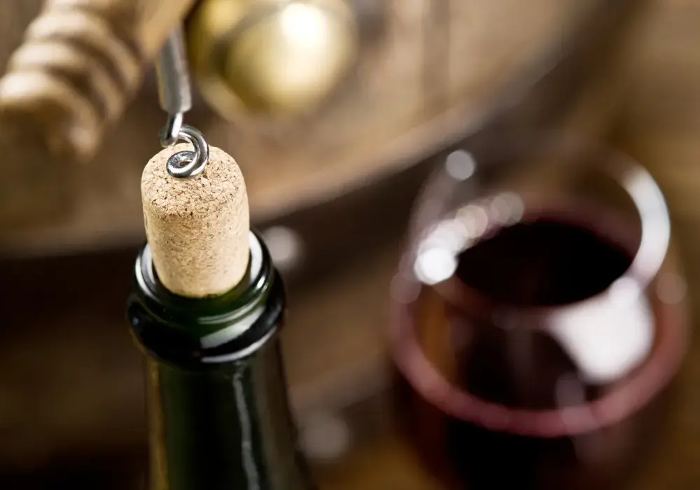 Ile dni otwarte czerwone wino jest dobre? Sprawdź!