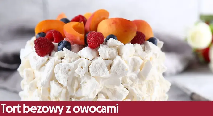 Ile osób zje tort 22 cm? Sprawdź, jak dobrze go zaplanować