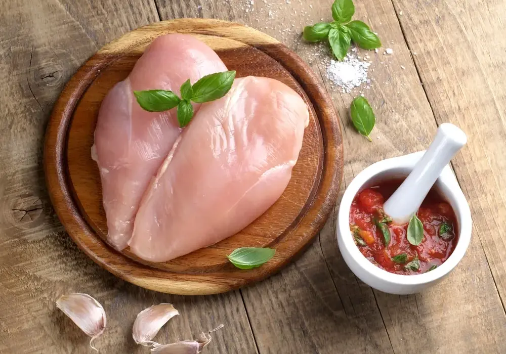Ile waży filet z kurczaka? Poznaj zaskakujące różnice w wadze