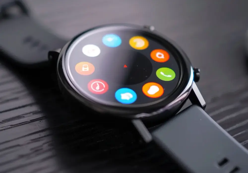 Czy warto kupić smartwatch? Oto 9 zalet i 5 wad - Analiza ekspertów