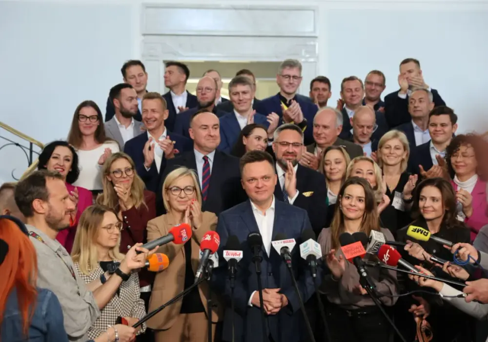 Polska 2050 - ilu posłów ma dziś? Sprawdź aktualny stan!