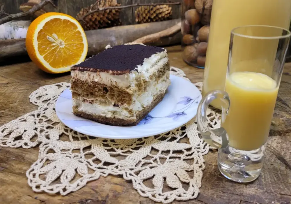 Likier pomarańczowy w cieście - do jakich deserów pasuje?