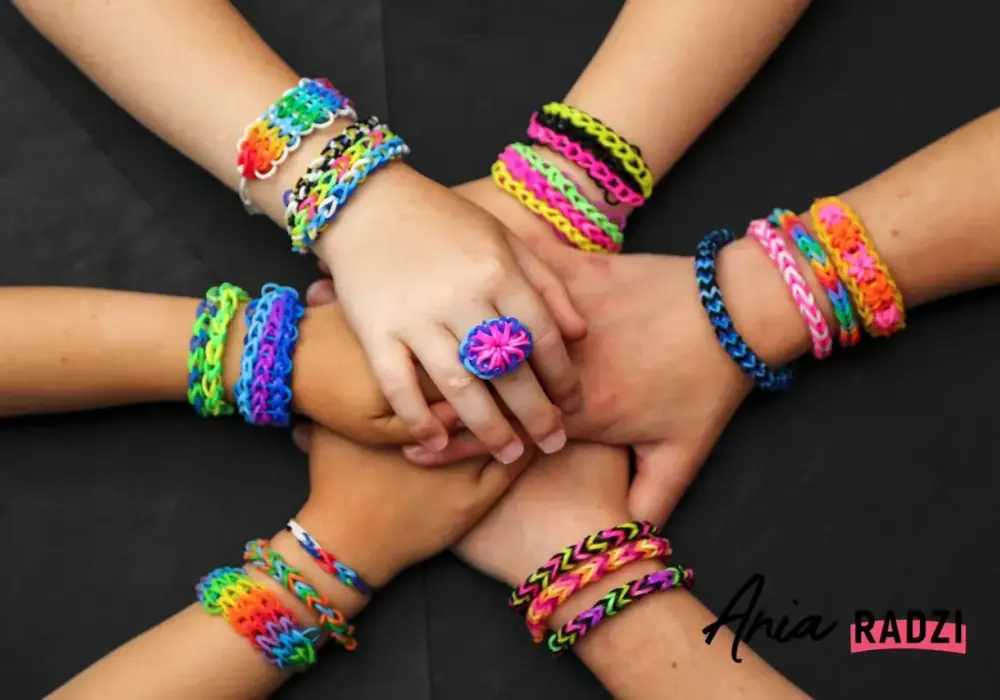 Bransoletka z gumek krok po kroku - Proste DIY dla każdego