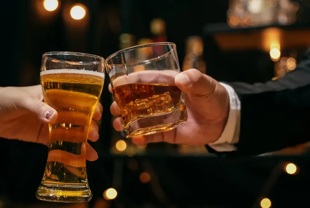 Piwo czy wódka? Porównanie wpływu na zdrowie i samopoczucie
