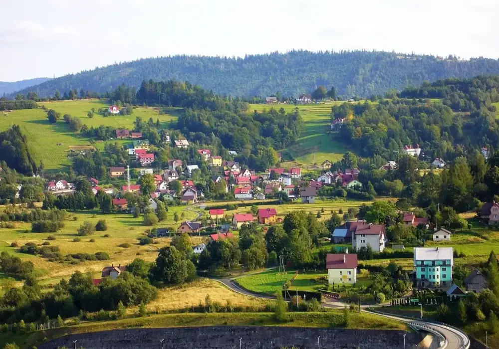 Zwardoń - centrum, szlaki, atrakcje. Jak zaplanować dzień?