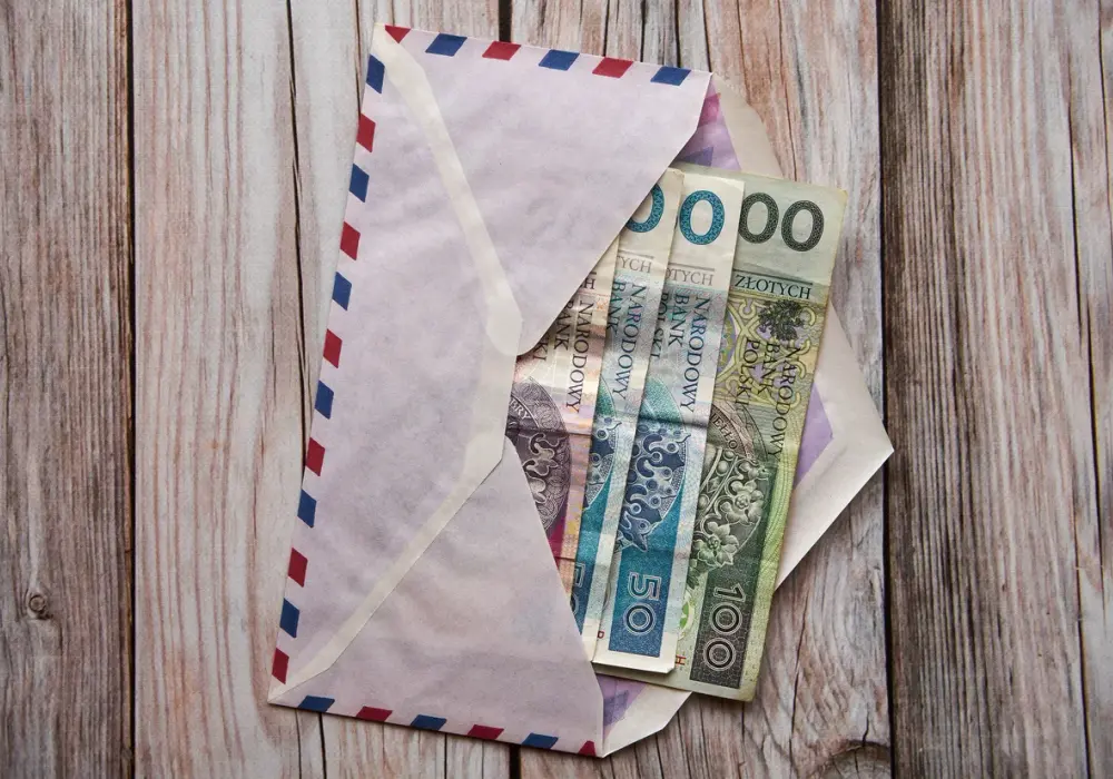 Ile dać na komunię jako ciocia? Sprawdź rozsądne kwoty i porady