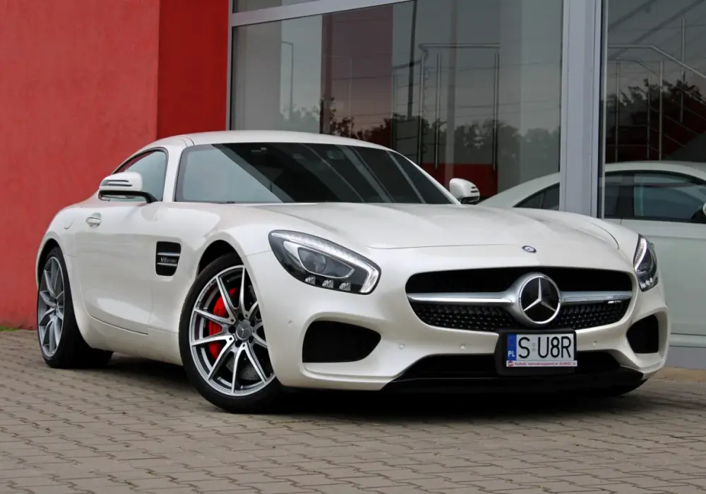 Mercedes AMG GT S Coupe - moc, wyposażenie i ceny, które zaskakują