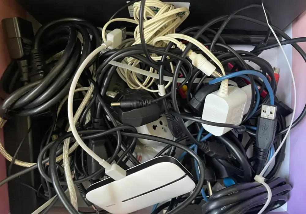 Czy kable to elektrośmieci? Poznaj zagrożenia i zasady utylizacji