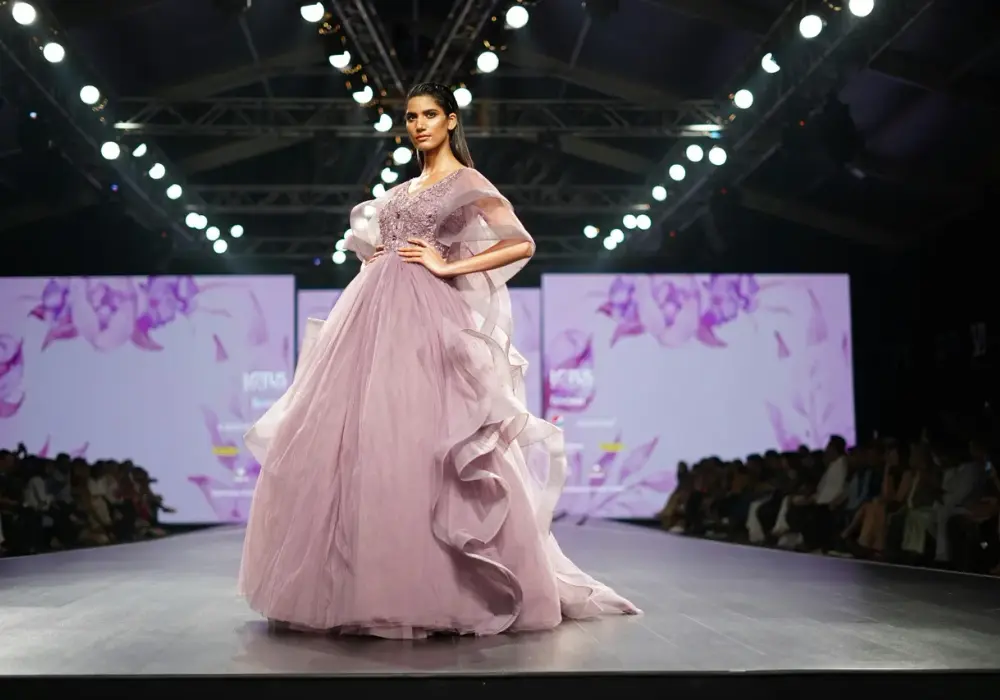 Haute couture bez mitów - czym naprawdę jest wysokie krawiectwo