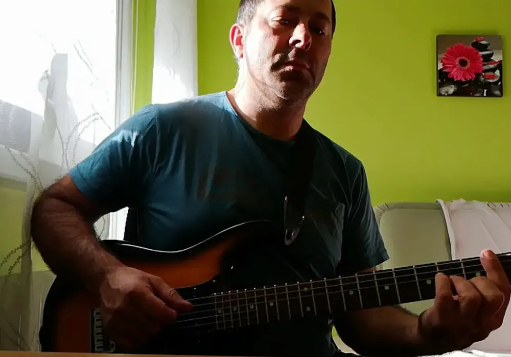 Jak zagrać na gitarze Jolka Jolka - proste akordy dla każdego