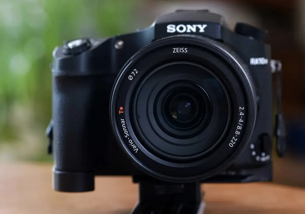 Jak wybrać aparat cyfrowy Sony i co naprawdę warto wiedzieć przed zakupem?