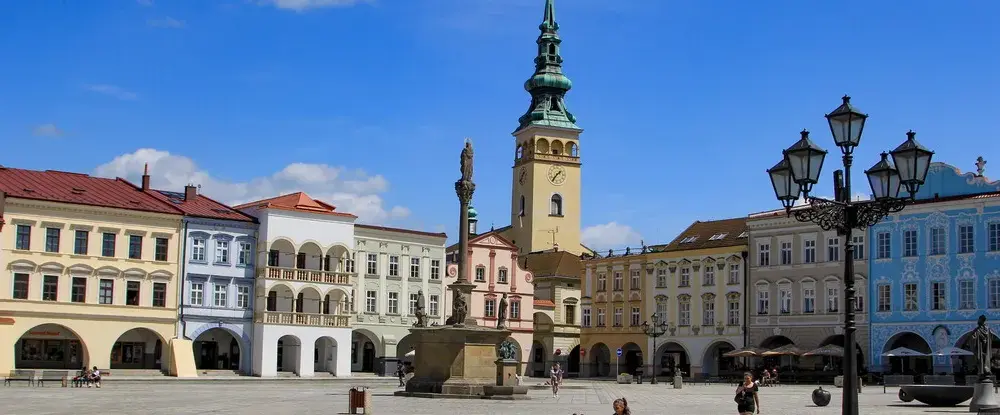Najlepsze atrakcje w Nowym Jiczynie, które musisz zobaczyć