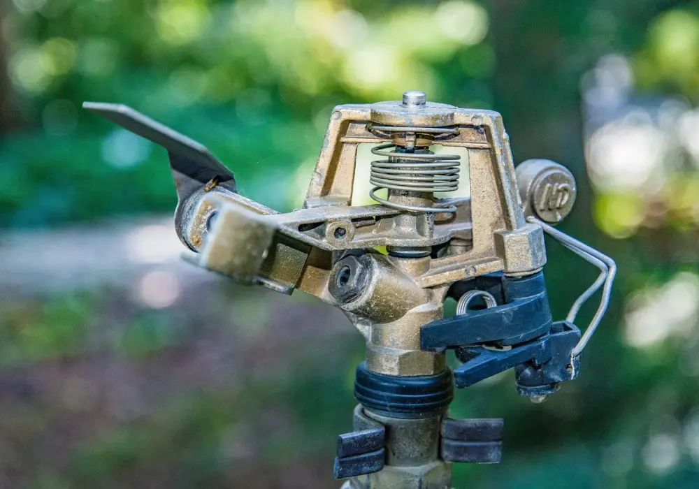 Rodzaje systemów automatycznego podlewania ogrodów