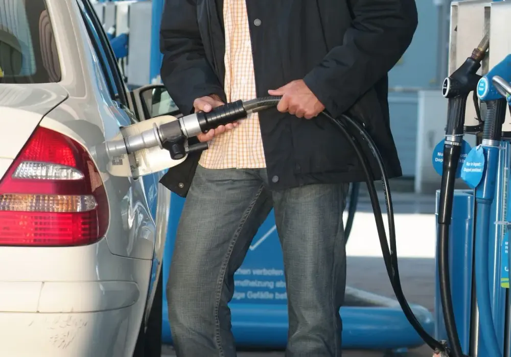 Jak tankować CNG - proste kroki, by uniknąć problemów z paliwem