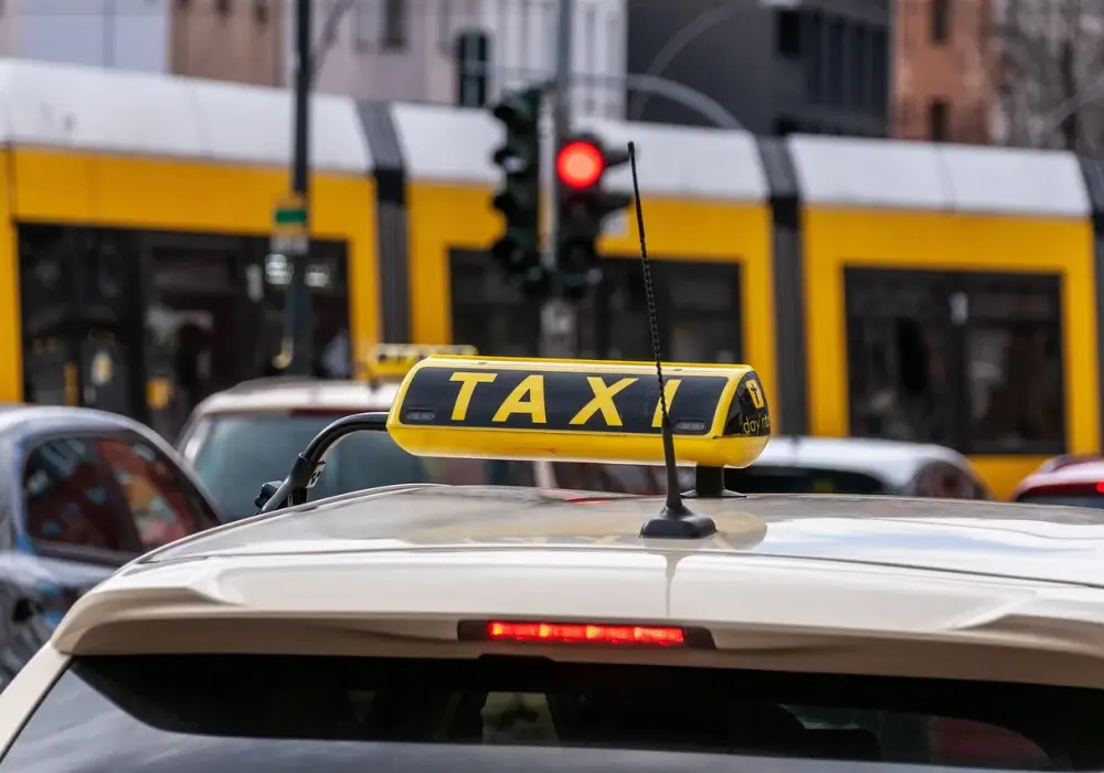 Jakie auto na taxi? Wybierz najlepsze modele dla swojego biznesu!
