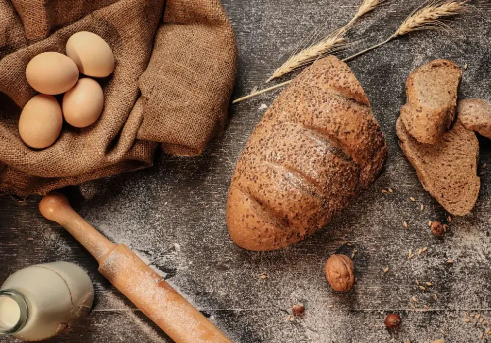 Ile kcal ma bułka? Poznaj kaloryczność różnych rodzajów pieczywa