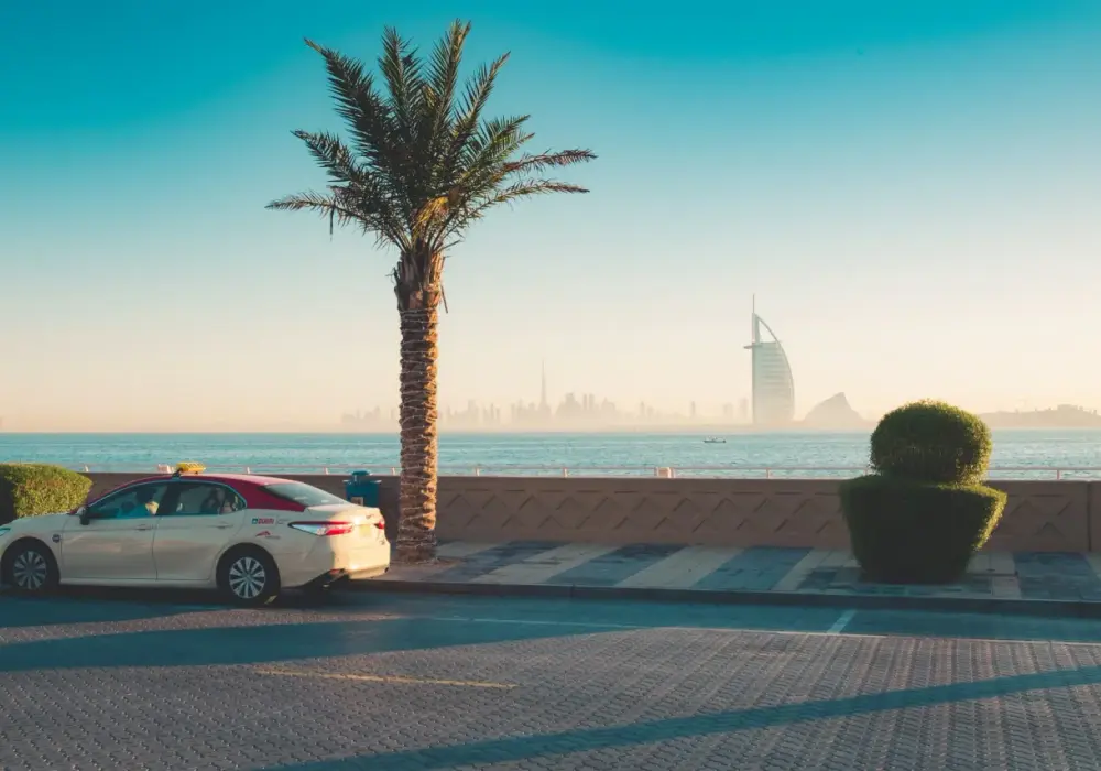 Ile kosztuje taxi w Dubaju? Oto, co musisz wiedzieć o cenach