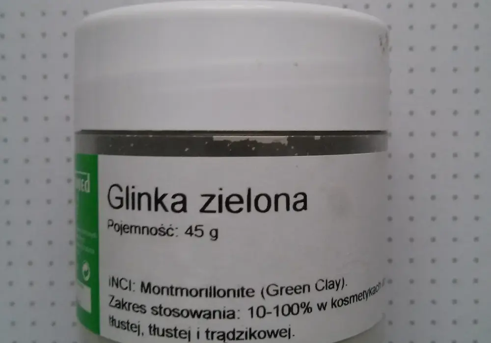 Co jeść na cerę trądzikową? Odkryj skuteczne produkty na skórę