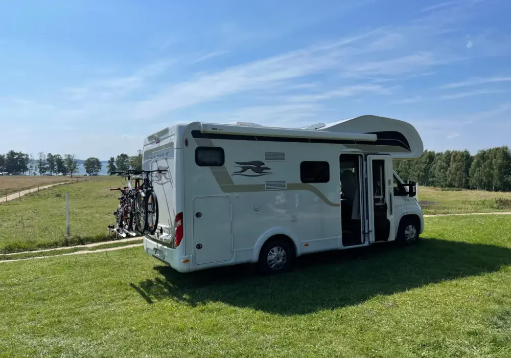 Gdzie na Mazury kamperem: najlepsze campingi i trasy podróży