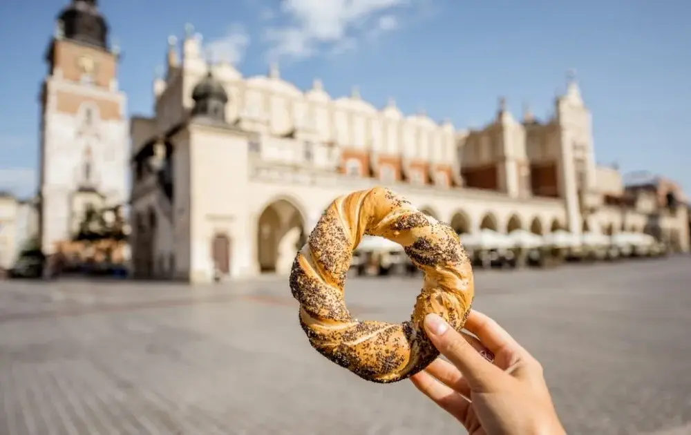 Co warto zjeść w Krakowie? Najlepsze dania i miejsca, których nie możesz przegapić