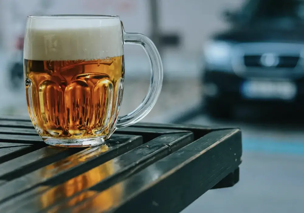 Dlaczego warto pić piwo bezalkoholowe? Koniecznie poznaj te zalety!