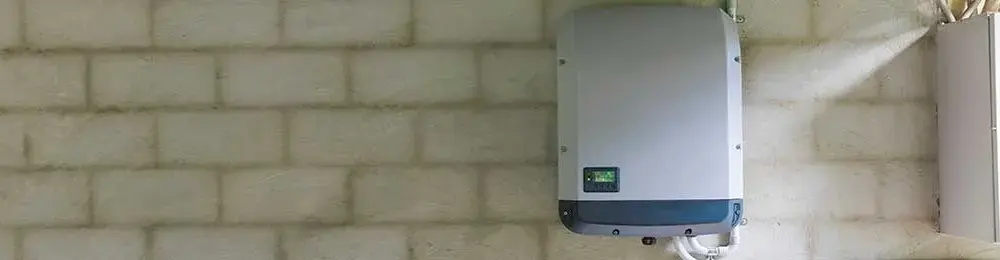 Comment choisir son onduleur photovoltaïque pour éviter les erreurs coûteuses
