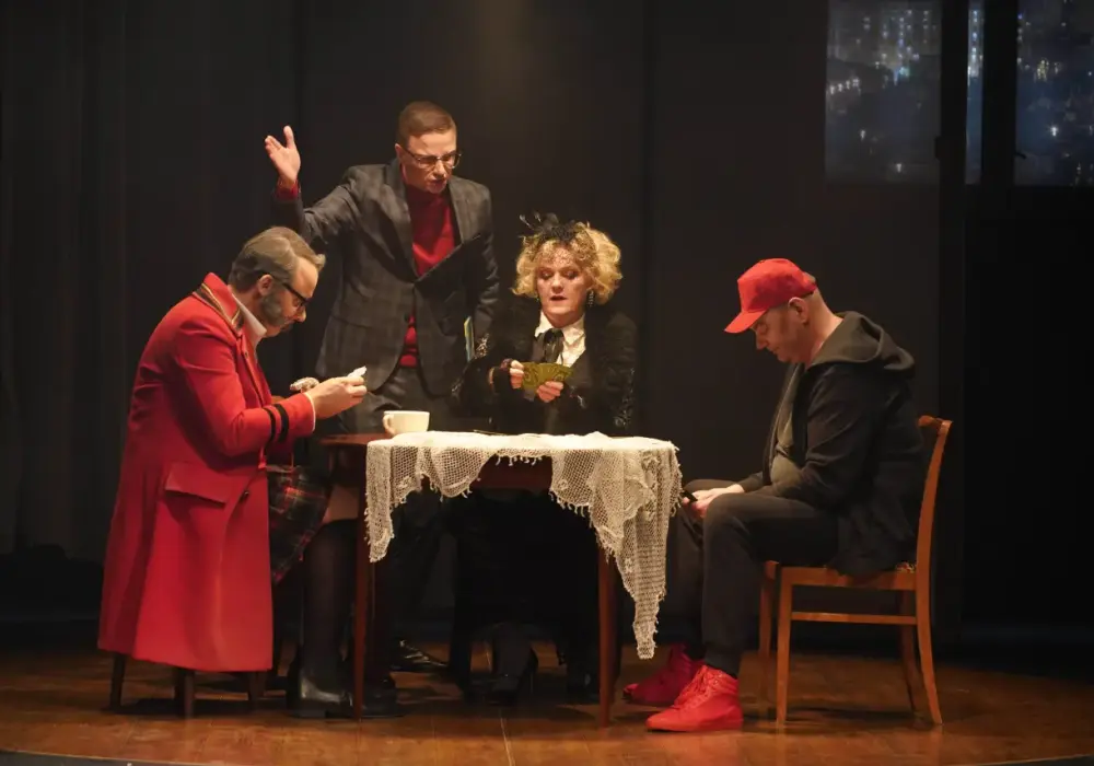 Tango Mrożek spektakl - Gdzie zobaczyć i co warto wiedzieć?