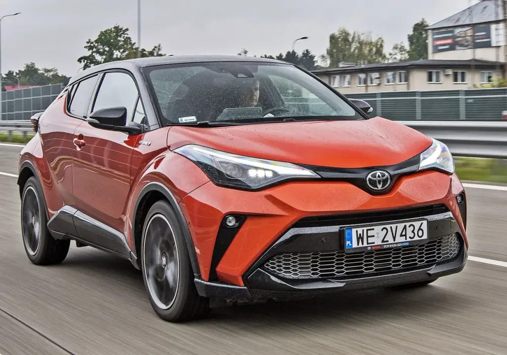 Ile kosztuje Toyota C-HR hybrid? Ceny i oferty, które musisz znać