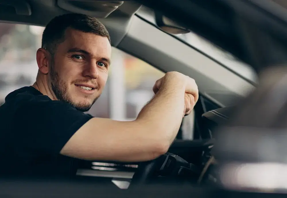 Ile zarabia kierowca Ubera we Wrocławiu? Zaskakujące zarobki w branży przewozowej