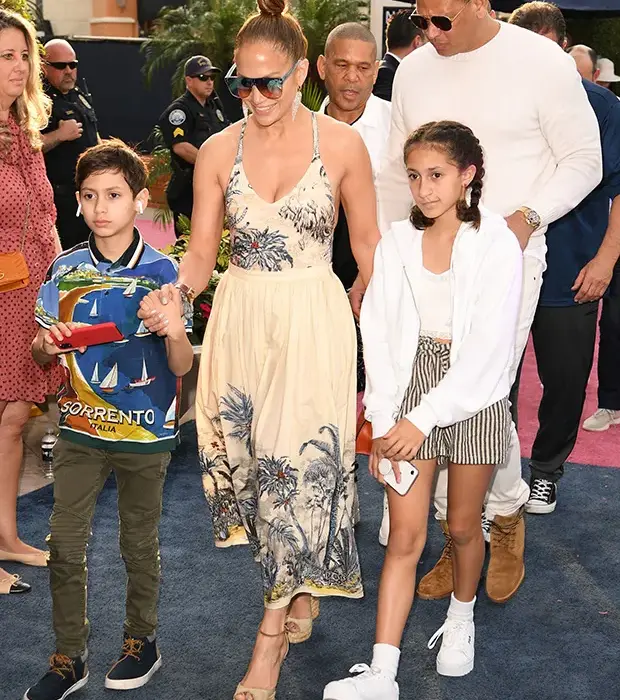 Jennifer Lopez ma dwoje dzieci: poznaj bliźniaki J.Lo