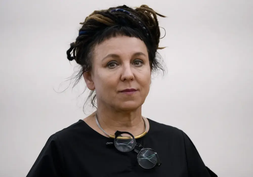 Twórczość literacka Olgi Tokarczuk: fascynujący świat metafor i historii