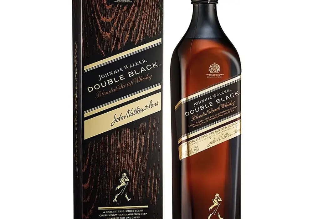 Johnnie Walker Double Black ile ma lat? Prawda o wieku i smaku whisky
