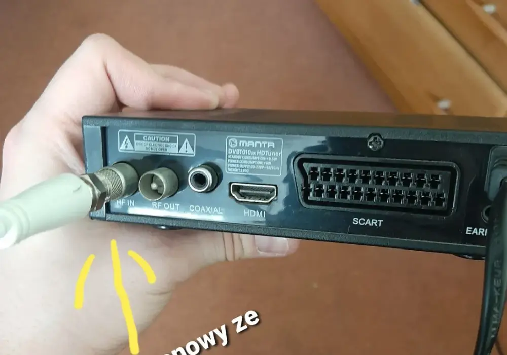 Prosty sposób podłączenia kabla antenowego do dekodera bez stresu