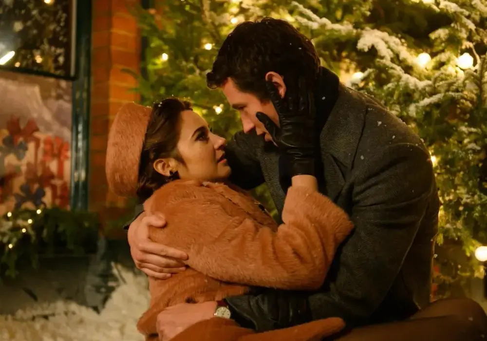 Najlepsze filmy i seriale na grudniowe wieczory, które musisz zobaczyć