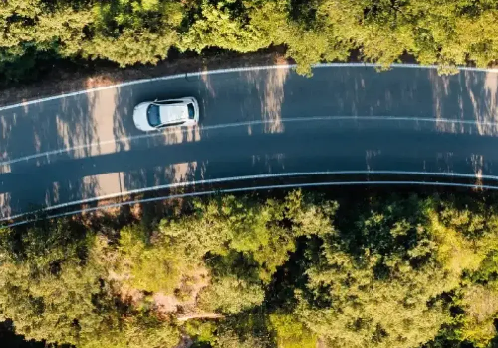 Ile kilometrów przejedzie samochód elektryczny? Zaskakujące fakty o zasięgu