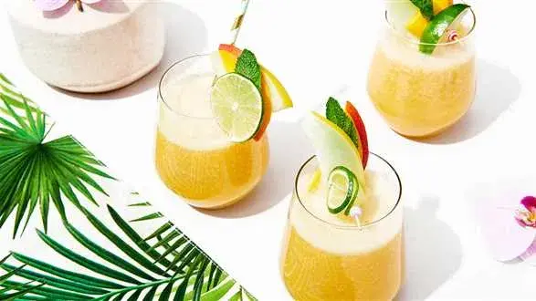 Lemoniada z wodą kokosową