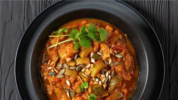 Bigos z cukinii