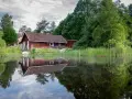 Dzierżawa działki nad jeziorem Pomorskie: Jak znaleźć i ile kosztuje?