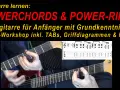 E-Gitarre lernen: POWERCHORDS & POWER-RIFFS. Rockgitarre für Anfänger mit TABs, Griffdiagrammen & Noten. Zeigt Hände beim Spielen von Powerchords auf einer E-Gitarre.