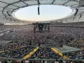 Ogromny tłum na stadionie, czekający na koncert Dawida Podsiadło. Wyobraź sobie, że to już dawid podsiadło koncerty 2026!