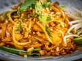 Sos Pad Thai: przepis na idealny smak! Zamienniki i wegańska wersja