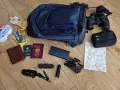 Plecak, paszporty, mapa, lornetka i scyzoryk - wszystko gotowe na wyprawę. Nawet pantałyk się znajdzie!
