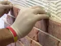 Jak układać cegłę dekoracyjną z fugą, aby uniknąć najczęstszych błędów