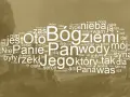 Słowa z Psalmu 148 tworzą chmurę, gdzie "Oto Bóg ziemi" i "Pan wody" dominują. W tle widać fragmenty malowidła.