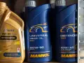 Butelka oleju silnikowego Tedex 5W-30. Zastanawiasz się, co ile wymieniać olej 5w30? Sprawdź instrukcję pojazdu.