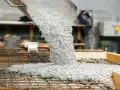 Beton z gruszki czy betoniarki - co wybrać dla swojego projektu?