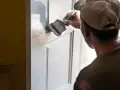 Jak malować drzwi MDF? Kompletny poradnik DIY od eksperta