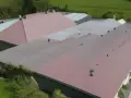 Ile farby na 100m2 dachu? Sprawdź, ile naprawdę potrzebujesz