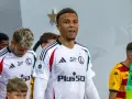 Piłkarze Legii w nowych strojach. Czy to zapowiedź kolejnych transferowych pogłosek?