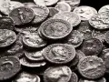 30 srebrników: Ile były warte i co symbolizują?